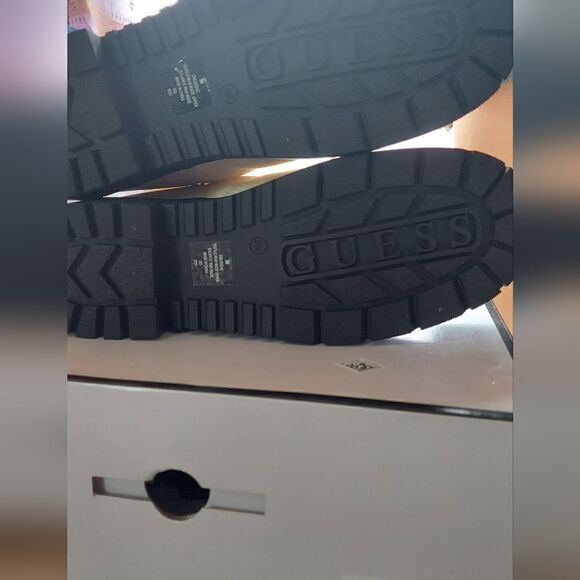 NWT Guess Women’s Leeda 2 Cold Weather Winter Snow Boots Ivory Size 9 - Picture 13 of 16